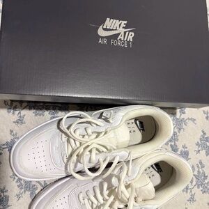 Nike White Air Force 1 Low Top Sneakers